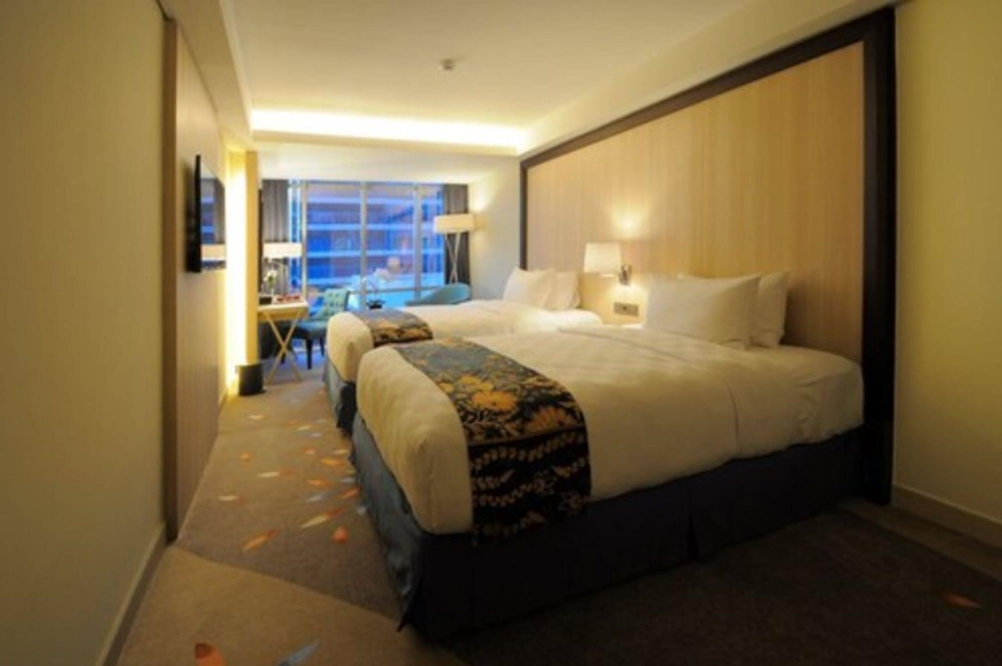 Louis Kienne Hotel Pandanaran Σεμαράνγκ Εξωτερικό φωτογραφία